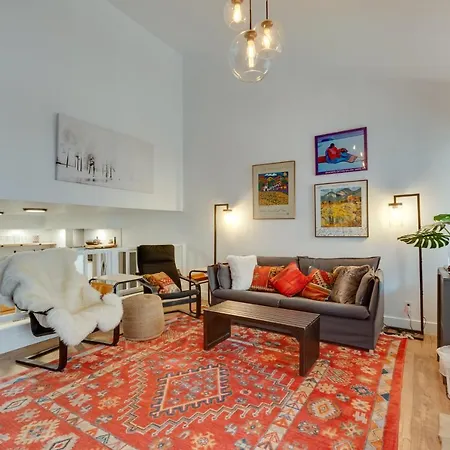 Chic Angel Fire Condo Walk To Ski Resort!